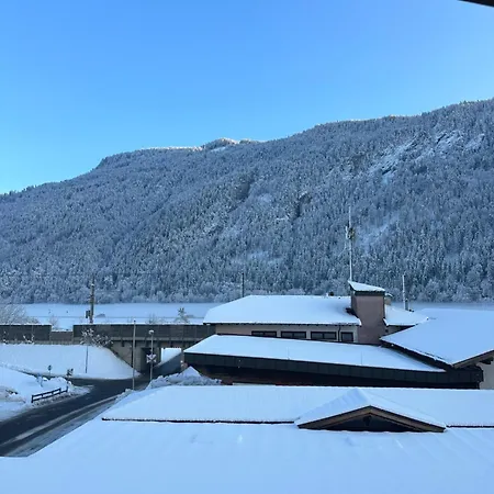 Leo 1 Apartament